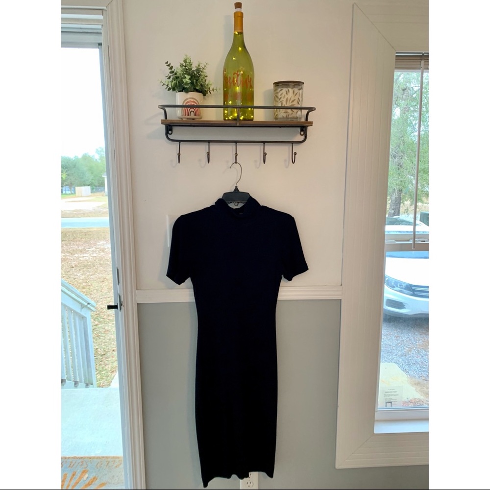 L’agence mock neck ribbed knit dress - Picture 2 of 3